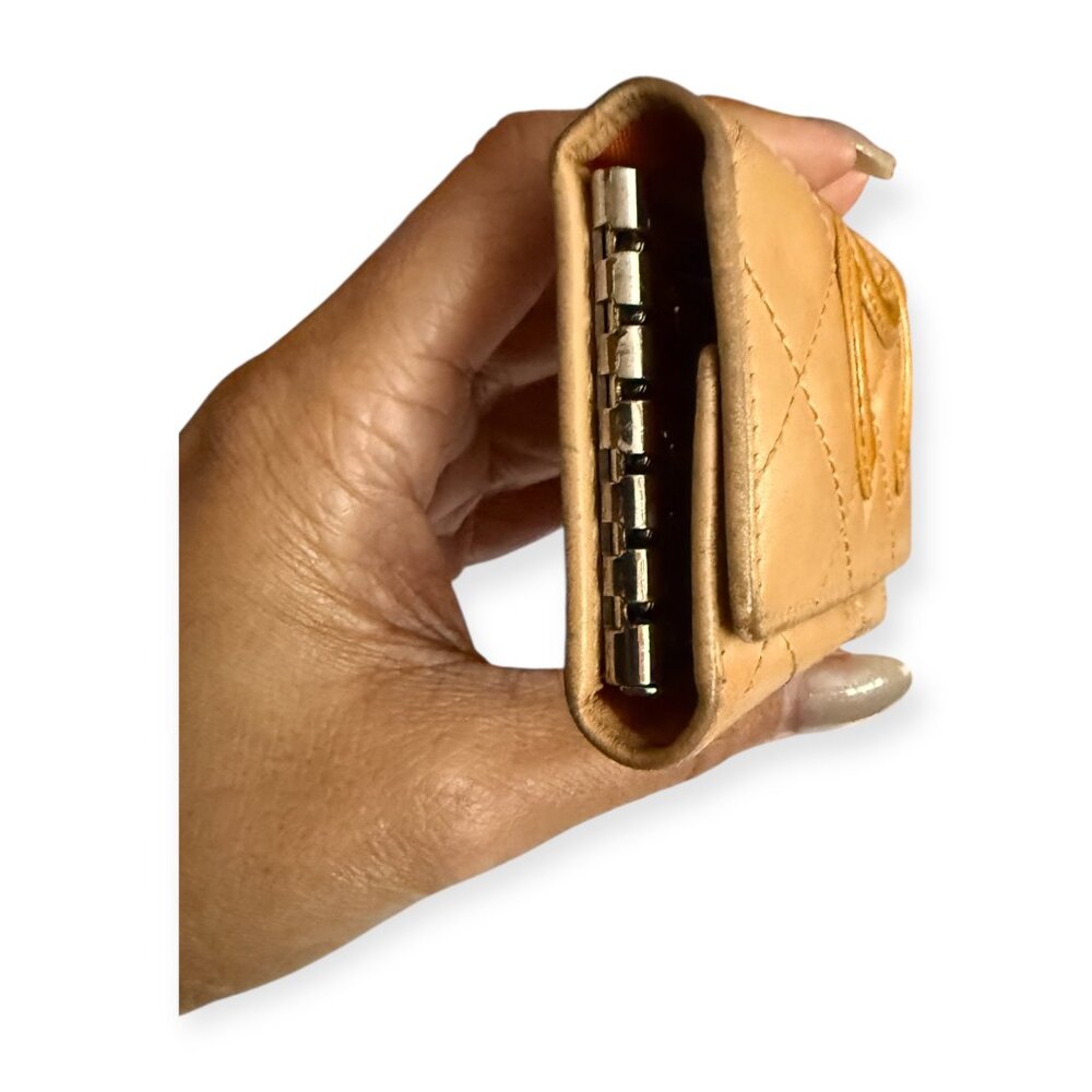 Vintage Chanel Cambon Peach Nude Quilted Leather Key Case | Box - Picture 4 of 10